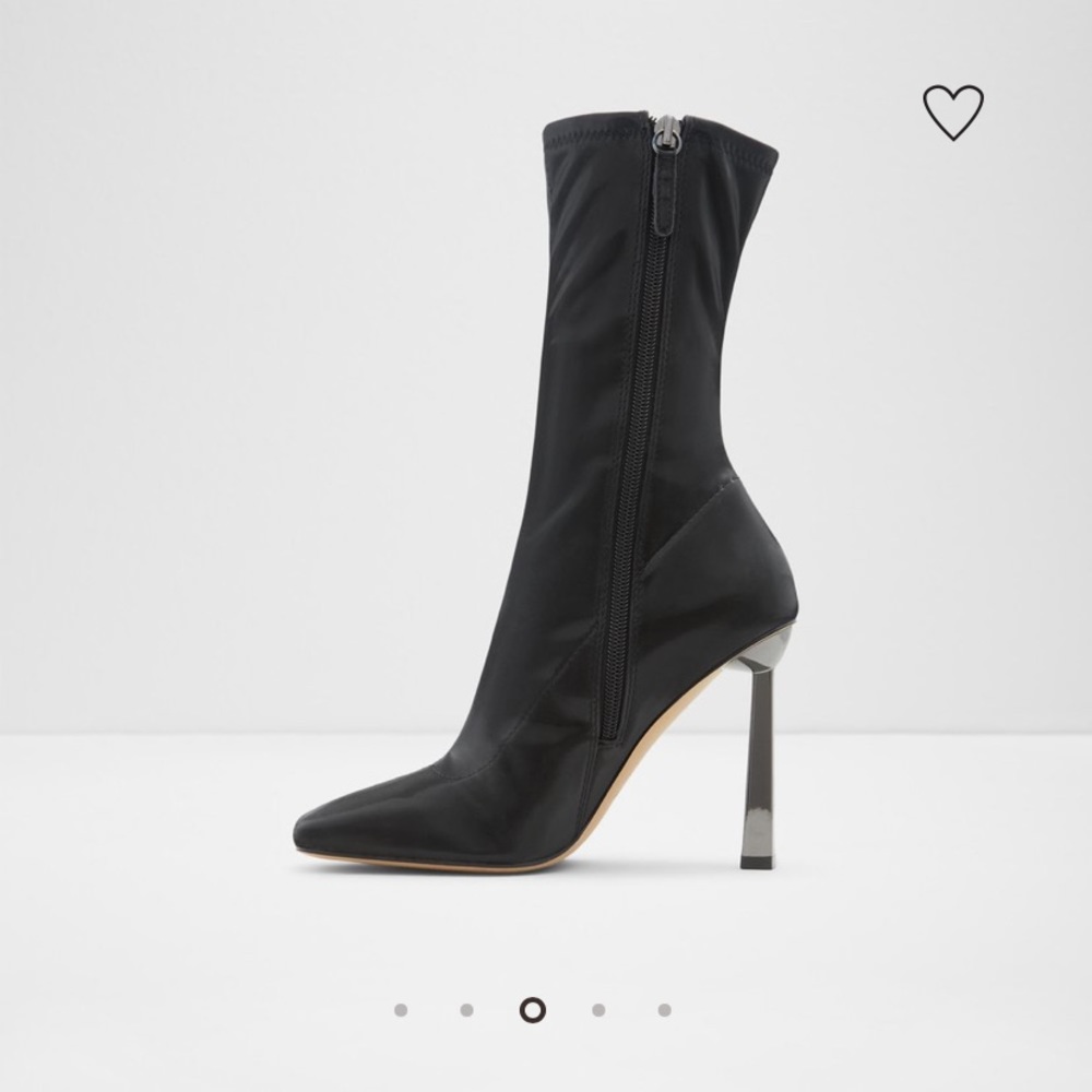 Aldo ankle boots / booties - size 7